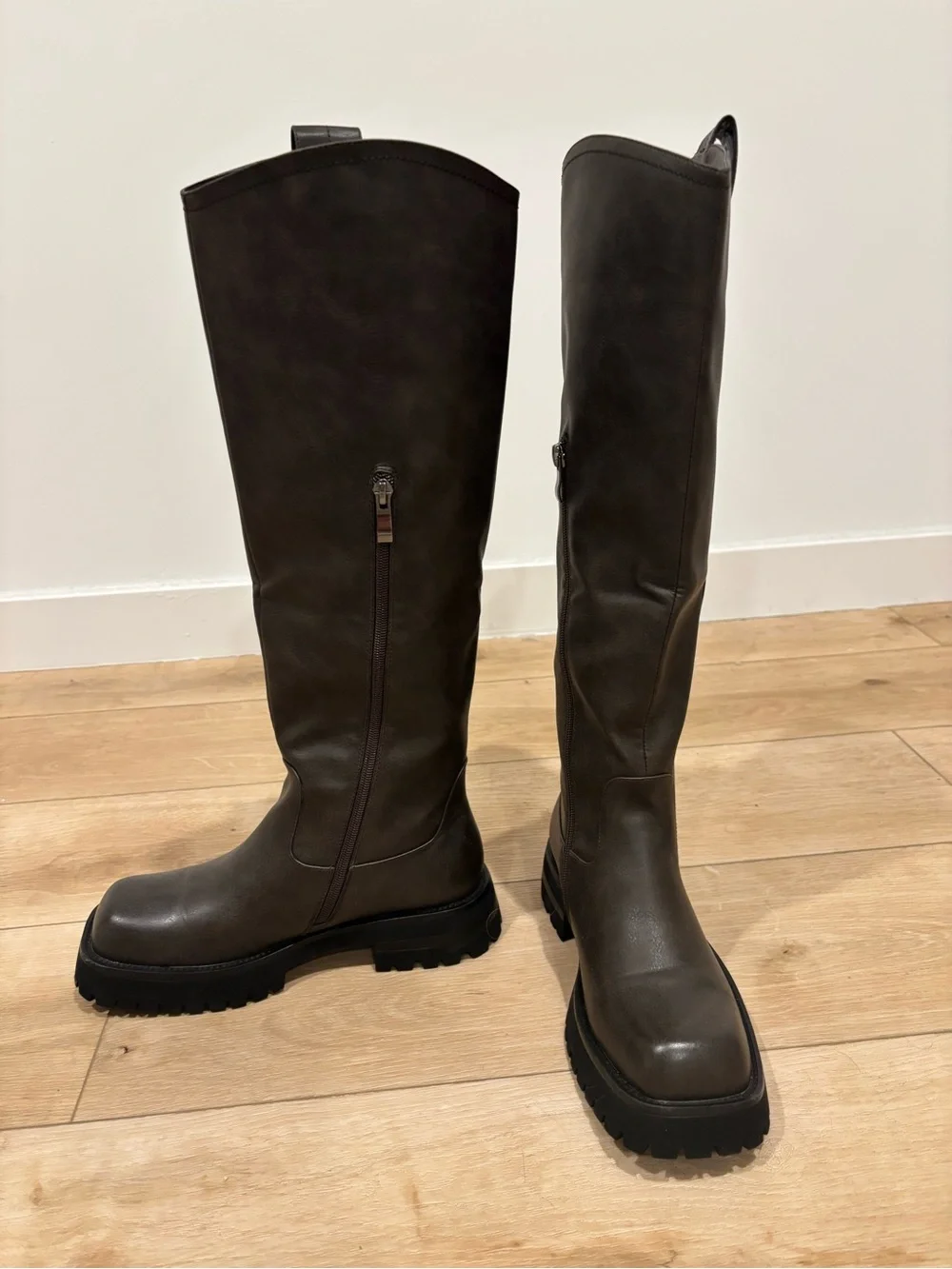 SIMMI London Miles Brown Knee High Tab Detail Boots